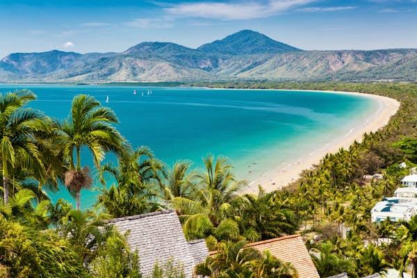 First-timers guide to snorkeling and scuba diving on the Great Barrier Reef