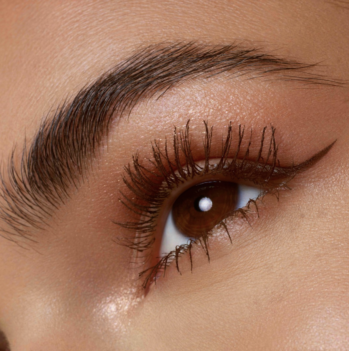 The Best Brown Mascaras For a More Natural Look